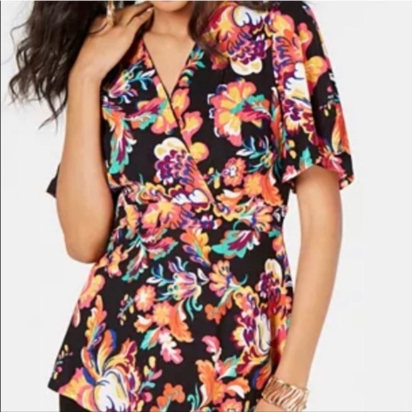 NWT Thalia Sodi Floral Print Top Size Small - Picture 2 of 8